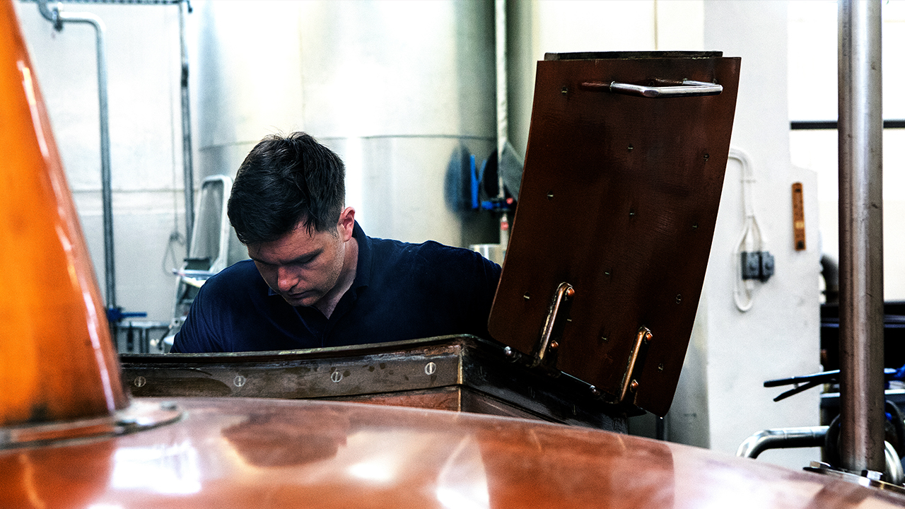 Benromach Distillery - Murdo checking Mash tun